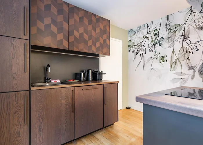 Exceptional Triplex With 6 Bedrooms & Air Conditioning Apartmán Paříž