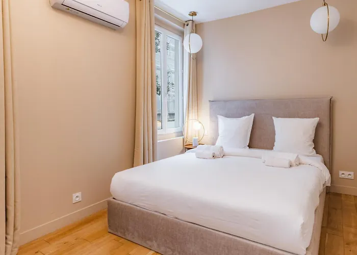 Apartmán Exceptional Triplex With 6 Bedrooms & Air Conditioning